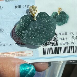 Elegant Green Jade Pendant